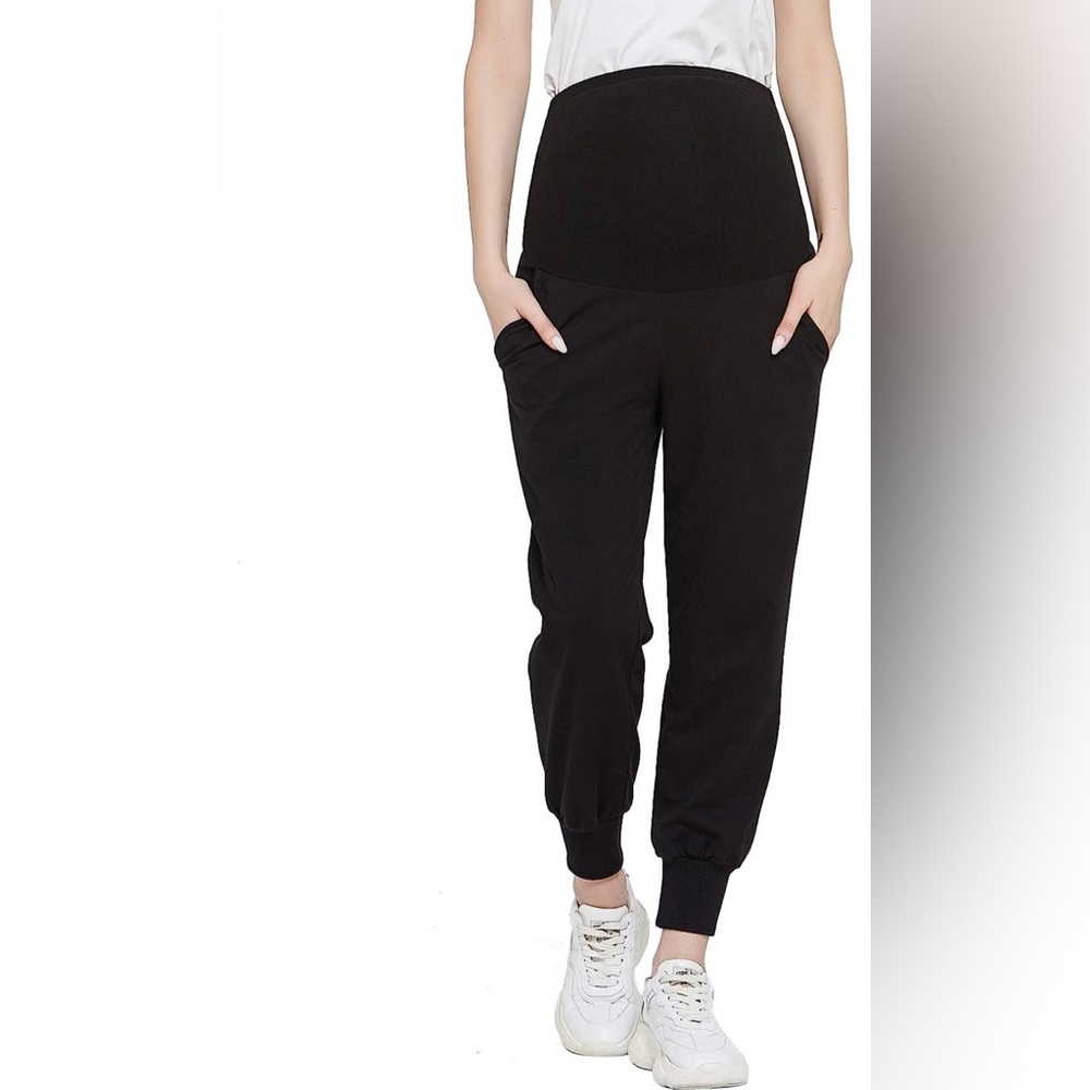 NWT - Maternity Stretch Joggers; xl
